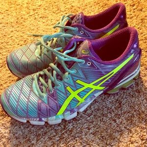 ASICS Gel Kinsei 5 - Size 10